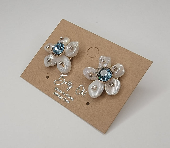 Pearl and Gem Floral Earrings