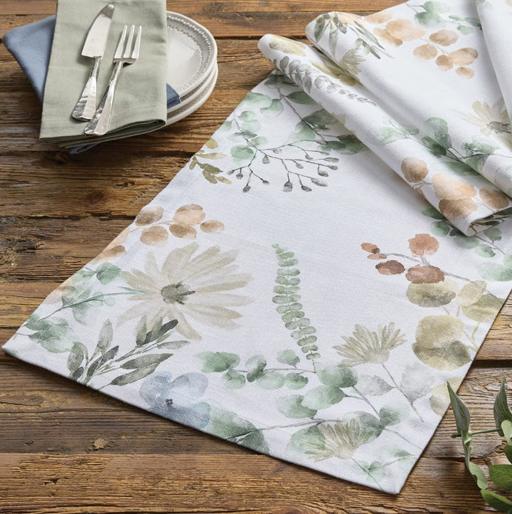 Melody Table Runner